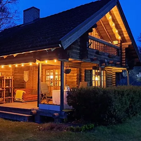 Semesterbostad Korre Puhketare