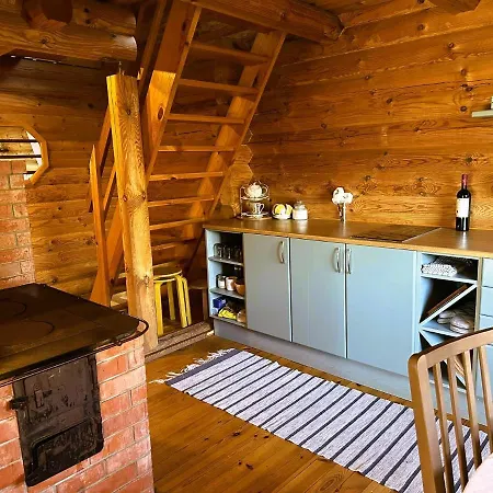 Semesterbostad Korre Puhketare *