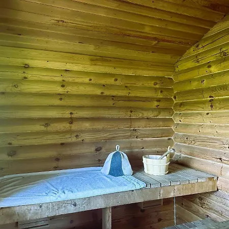 Korre Puhketare Vikendica