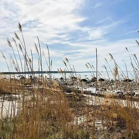 Korre Puhketare Vikendica *