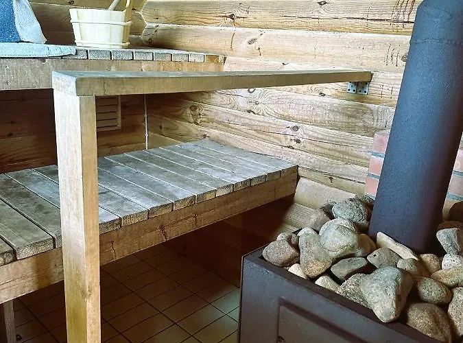 Dom wakacyjny Korre Puhketare Vaana-Joesuu