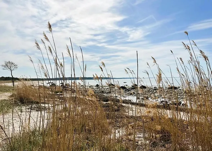 Korre Puhketare Semesterbostad *